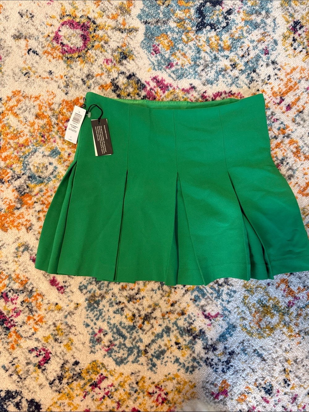 Pleated Mini Skirt in Green - Women's Skirt Aritzia